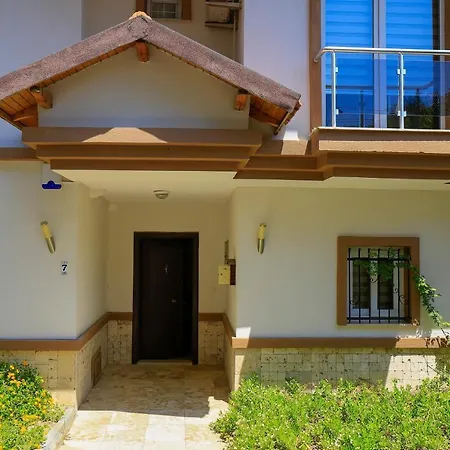 Vila Polat Kusadası
